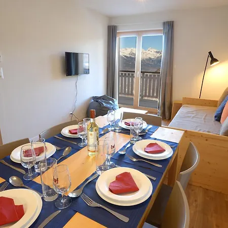 Апартаменты Alpvision Residences La Tzoumaz-verbier 2 *